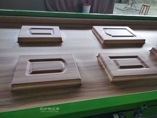 pvc覆膜機廠家 木門櫥柜門貼皮機吸塑